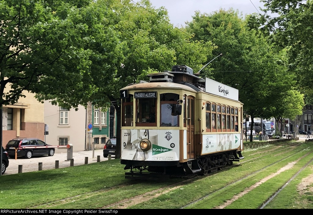 Historic streetcars in Porto